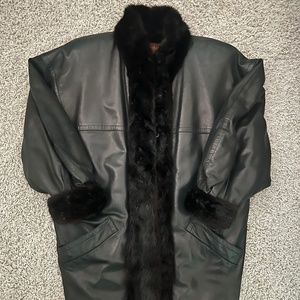 Made in France YvesSaintLauren, Lambskin w/ Mink Lining &Trim, Size M, Black